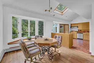 19 Clearland Rd, Syosset, NY 11791 - Photo 8