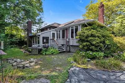 19 Clearland Road, Syosset, NY 11791 - Photo 20