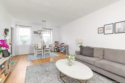 1 Meadow Drive #3K, Woodmere, NY 11598 - Photo 4