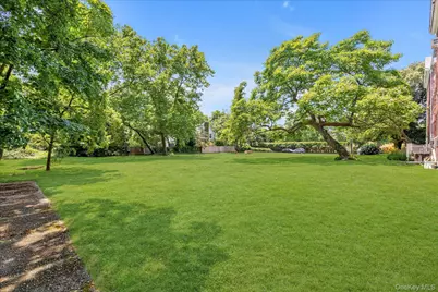 1 Meadow Drive #3K, Woodmere, NY 11598 - Photo 14