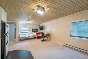 92 Manor Dr, Great Neck, NY 11020 - Photo 44