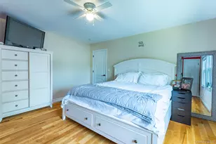 92 Manor Dr, Great Neck, NY 11020 - Photo 20