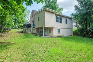 92 Manor Dr, Great Neck, NY 11020 - Photo 6