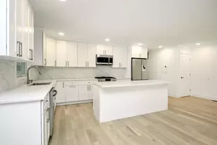 13 Dunes Ln, Port Washington, NY 11050 - Photo 18