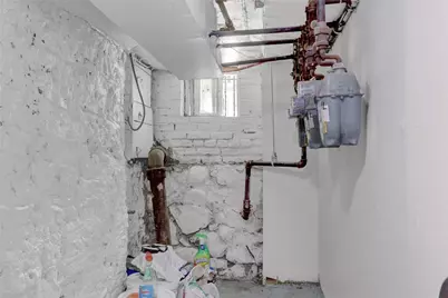 11915 101st Avenue, Richmond Hill, NY 11419 - Photo 10