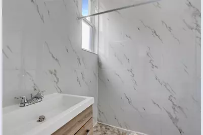 11915 101st Avenue, Richmond Hill, NY 11419 - Photo 4