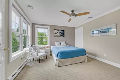 155 Eagle Crest, Port Washington, NY 11050 - Photo 18