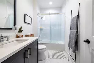 201 Belmont Cir, Yaphank, NY 11980 - Photo 16