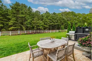 201 Belmont Cir, Yaphank, NY 11980 - Photo 22