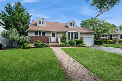 815 Sunshine Avenue, West Hempstead, NY 11552 - Photo 2