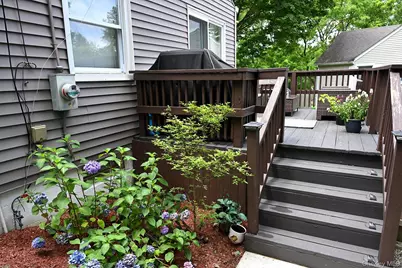 3 New Castle Drive, Mount Kisco, NY 10549 - Photo 8