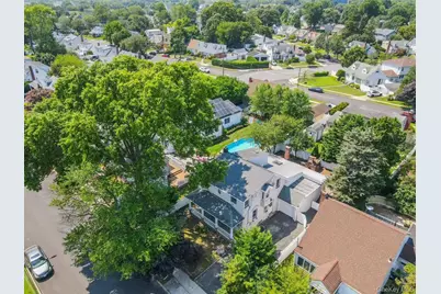 1815 Maurice Avenue, East Meadow, NY 11554 - Photo 6