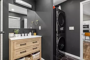 154 MacArthur Blvd, Hauppauge, NY 11788 - Photo 34