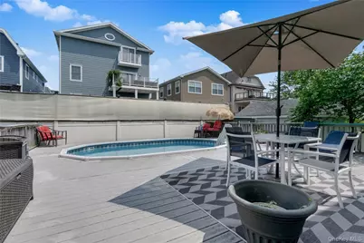 428 Beach 131st Street, Rockaway Park, NY 11694 - Photo 20