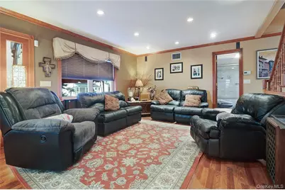 428 Beach 131st Street, Rockaway Park, NY 11694 - Photo 6