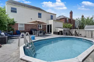 428 Beach 131st St, Rockaway Park, NY 11694 - Photo 22