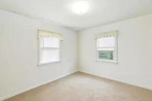 1547 Walt Whitman Rd, Melville, NY 11747 - Photo 8