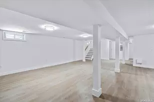 23 Flower Ln, New Hyde Park, NY 11040 - Photo 20