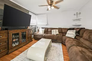 82-10 214th St, Hollis, NY 11427 - Photo 12