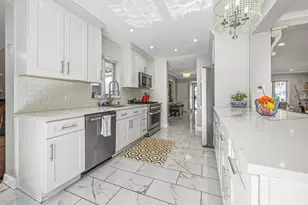 82-10 214th St, Hollis, NY 11427 - Photo 14