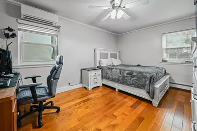 8210 214th Street, Hollis, NY 11427 - Photo 20