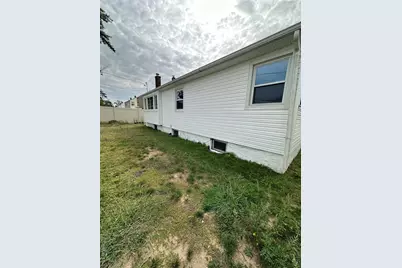 16 Joyce Avenue, Massapequa, NY 11758 - Photo 14