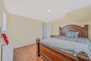 16 Felton Ave, Valley Stream, NY 11580 - Photo 18