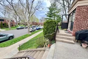 219-36 74th Ave, Bayside, NY 11364 - Photo 14