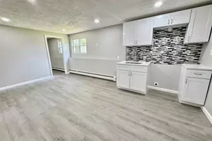33 Princeton St, Bay Shore, NY 11706 - Photo 24