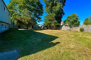 33 Princeton St, Bay Shore, NY 11706 - Photo 44