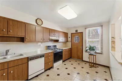 98-02 Corona Avenue, Corona, NY 11368 - Photo 4