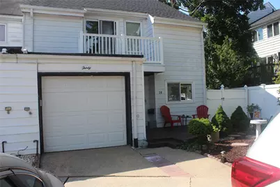 30 Chestnut Circle, New York, NY 10312 - Photo 18