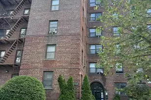 138-18 28th Rd, Flushing, NY 11354 - Photo 2