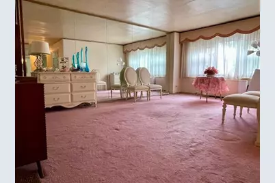 23-20 Bell Boulevard #2D, Bayside, NY 11360 - Photo 4