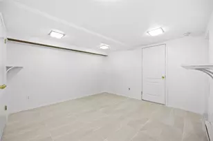 46 Norman Ln, Levittown, NY 11756 - Photo 20