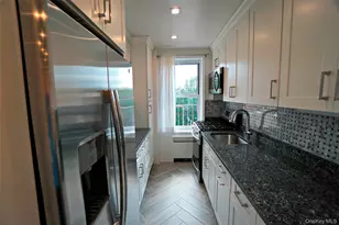 72-81 113th St, Forest Hills, NY 11375 - Photo 4