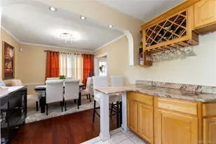 7 Mayfair Rd, Baldwin, NY 11510 - Photo 10