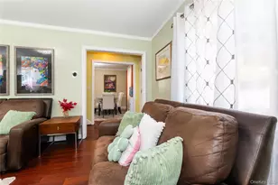 7 Mayfair Rd, Baldwin, NY 11510 - Photo 6