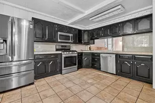 1617 Ohm Ave, Bronx, NY 10465 - Photo 24