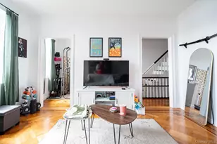 121 Montgomery St, Newburgh, NY 12550 - Photo 6