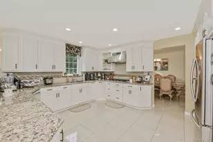 402 Johnson Ave, Bohemia, NY 11716 - Photo 6