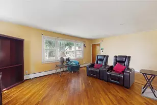 987 E 42nd St, Brooklyn, NY 11210 - Photo 4