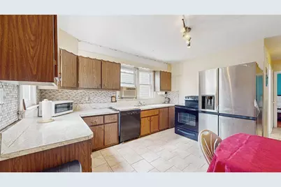 987 E 42nd Street, Brooklyn, NY 11210 - Photo 10