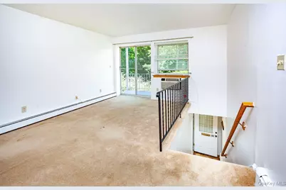 1840 Crompond Road #7B8, Peekskill, NY 10566 - Photo 6