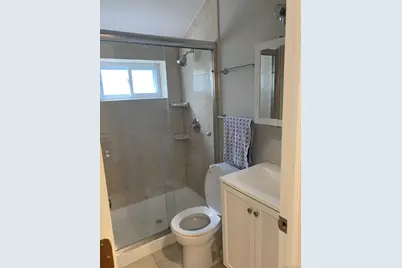 3 Wensley Road, Plainview, NY 11803 - Photo 8