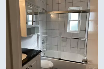 3 Wensley Road, Plainview, NY 11803 - Photo 12