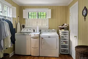 118 Highland Rd, Glen Cove, NY 11542 - Photo 14