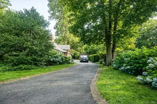 118 Highland Rd, Glen Cove, NY 11542 - Photo 12