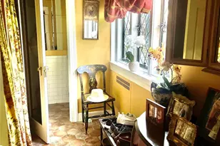 118 Highland Rd, Glen Cove, NY 11542 - Photo 2