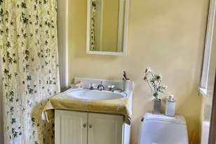 118 Highland Rd, Glen Cove, NY 11542 - Photo 8